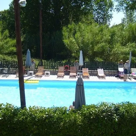 Savvas Apartamento *